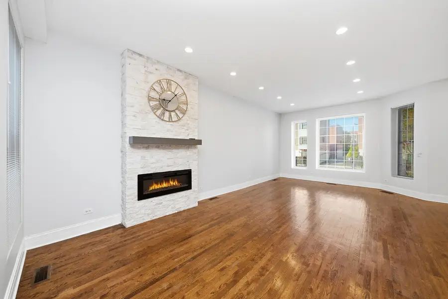 Address Withheld By Seller, Chicago, IL 60612 - Image #3