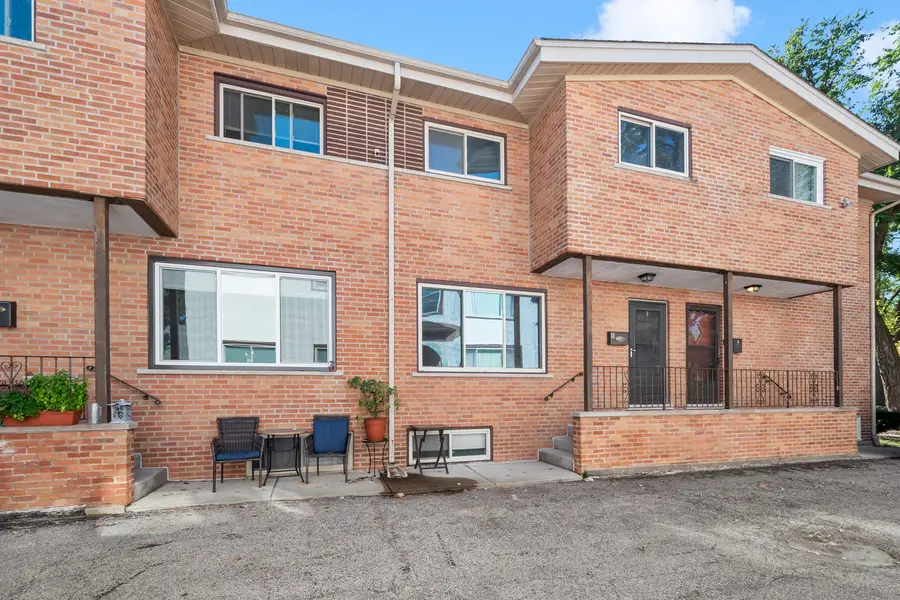 249 S Vine Avenue #B, Park Ridge, IL 60068 - Image #2