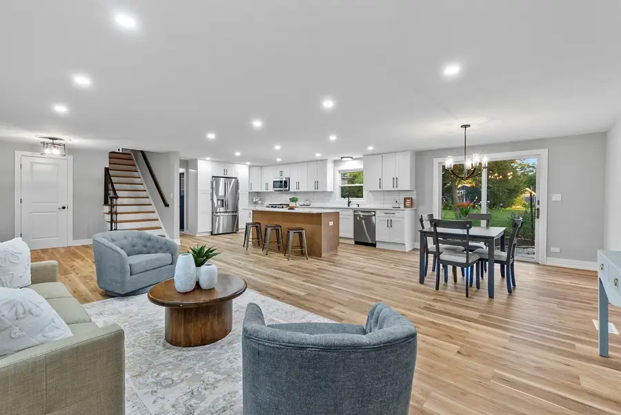 305 Williams Drive, Schaumburg, IL 60193 - Image #3