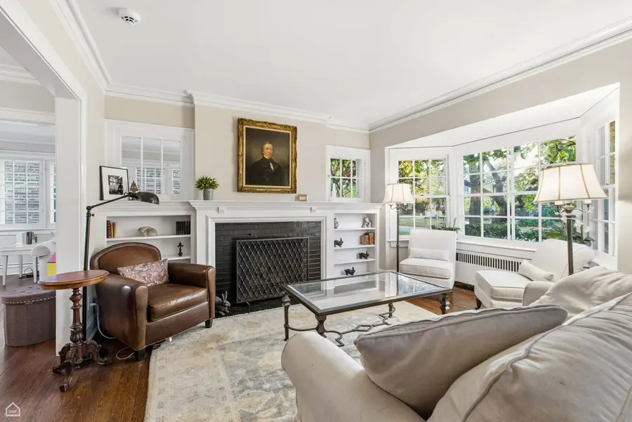 2221 Lincolnwood Drive, Evanston, IL 60201 - Image #3