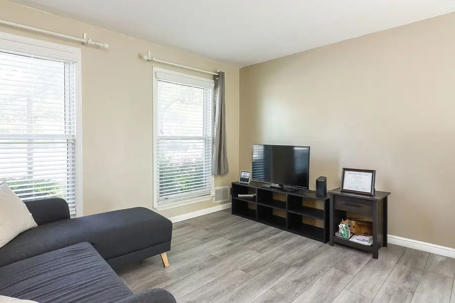 21 Fernwood Drive #21U, Bolingbrook, IL 60440 - Image #3