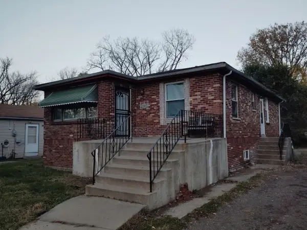 13407 Monticello Avenue, Robbins, IL 60472