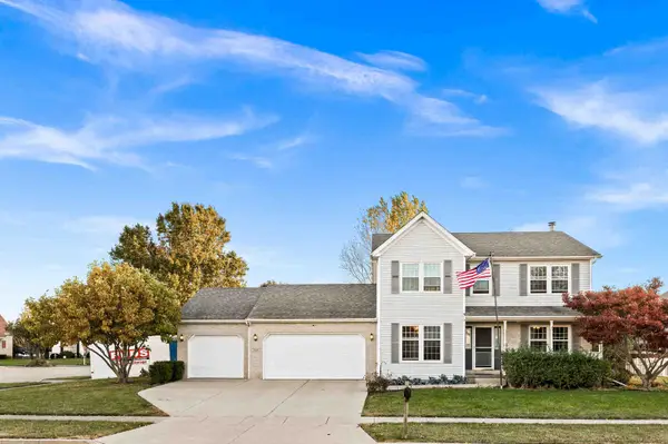 3509 Glenmore Road, Bloomington, IL 61704