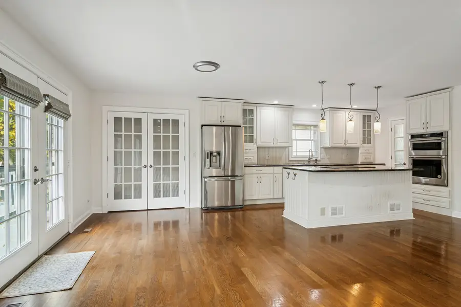 4040 N Harvard Avenue, Arlington Heights, IL 60004 - Image #2