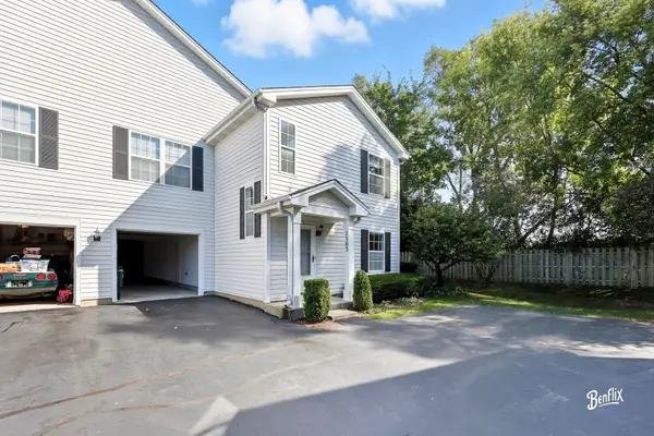 1303 Orleans Drive, Mundelein, IL 60060