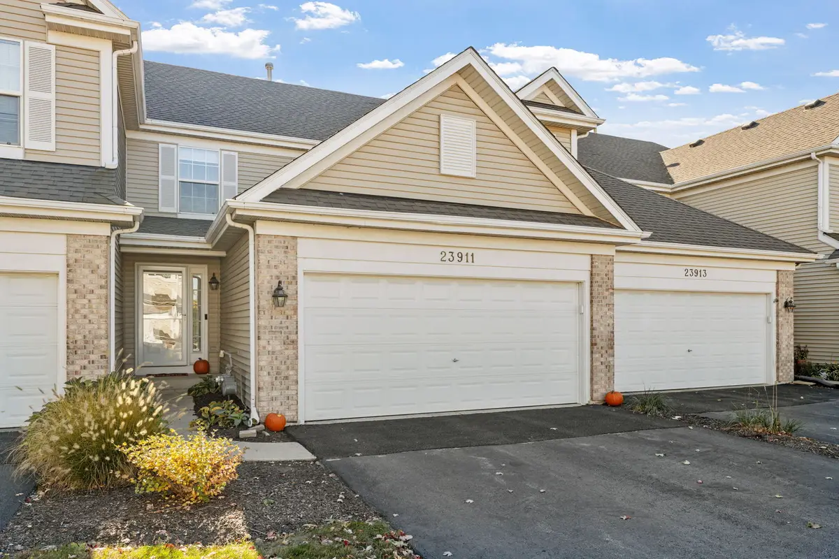 23911 Mcmullin Circle, Plainfield, IL 60586 - Image #1