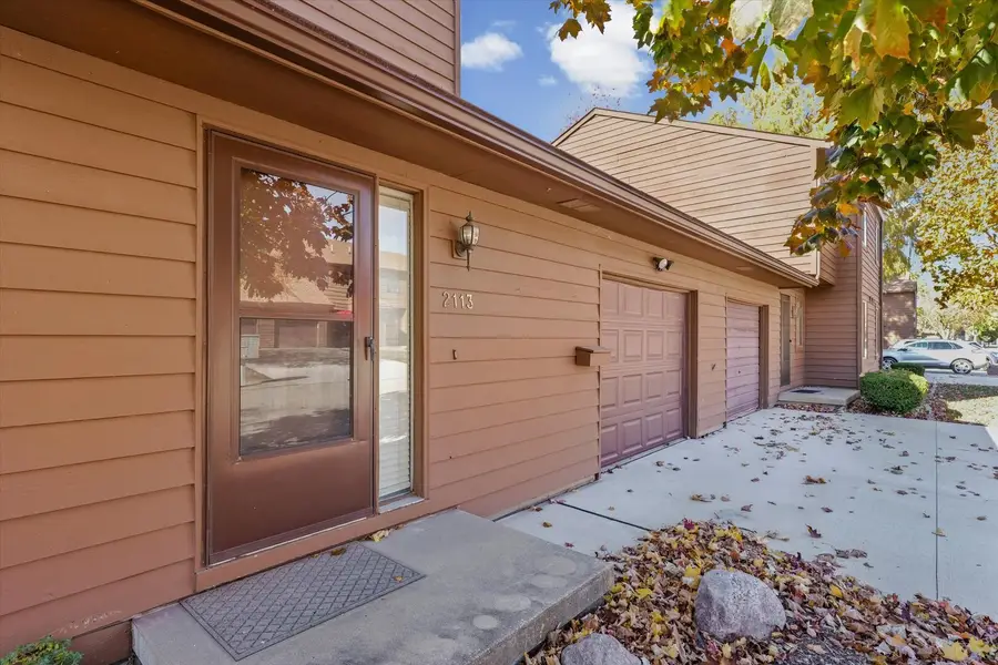 2113 Sunview Drive #2113, Champaign, IL 61821 - Image #3