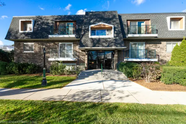 3222 Sanders Road #3D, Northbrook, IL 60062