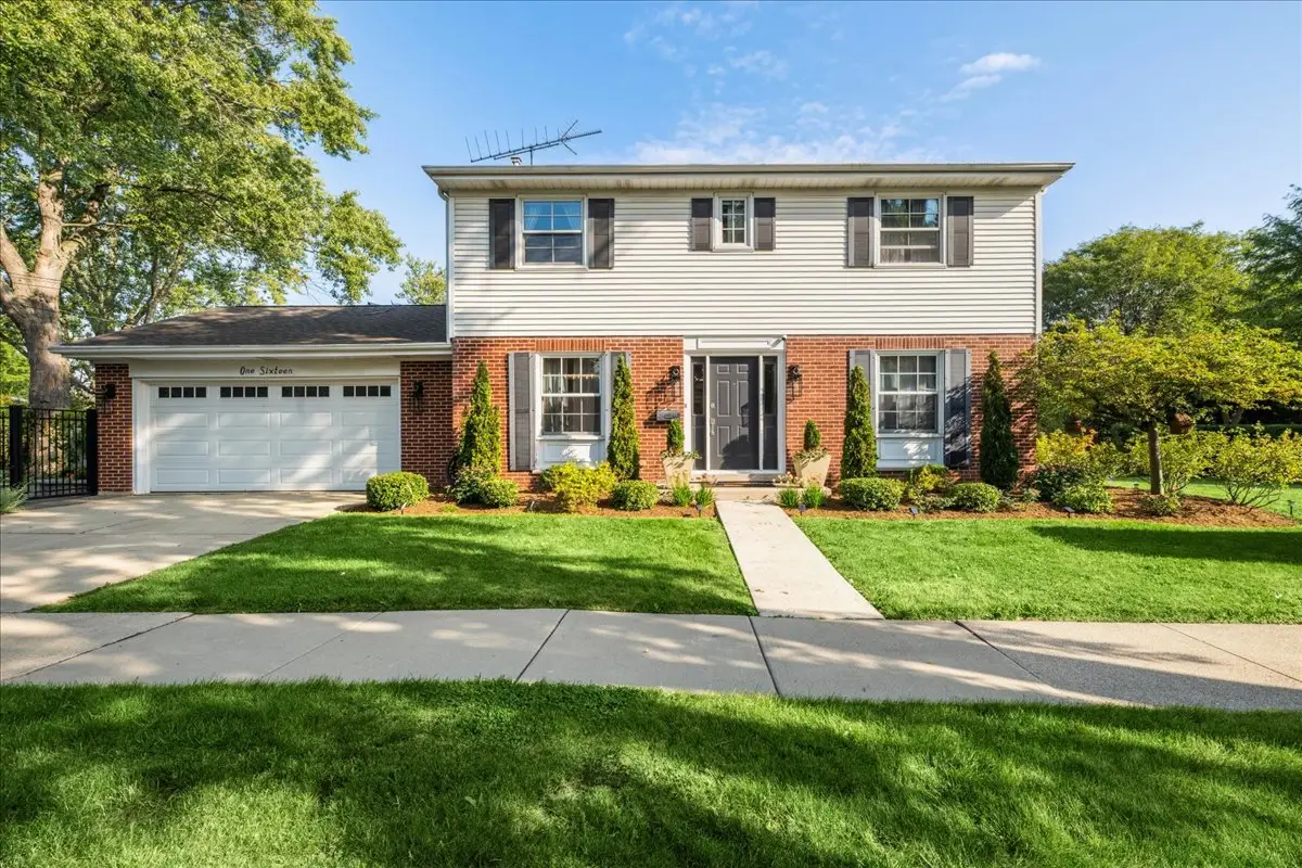 116 E Orchard Street, Arlington Heights, IL 60005 - Image #1