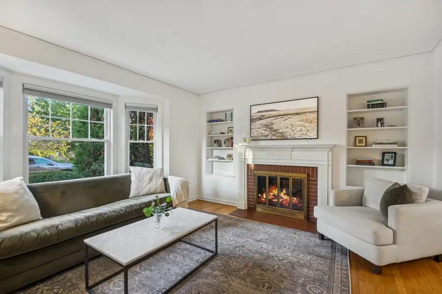 6319 N Le Mai Avenue, Chicago, IL 60646 - Image #3