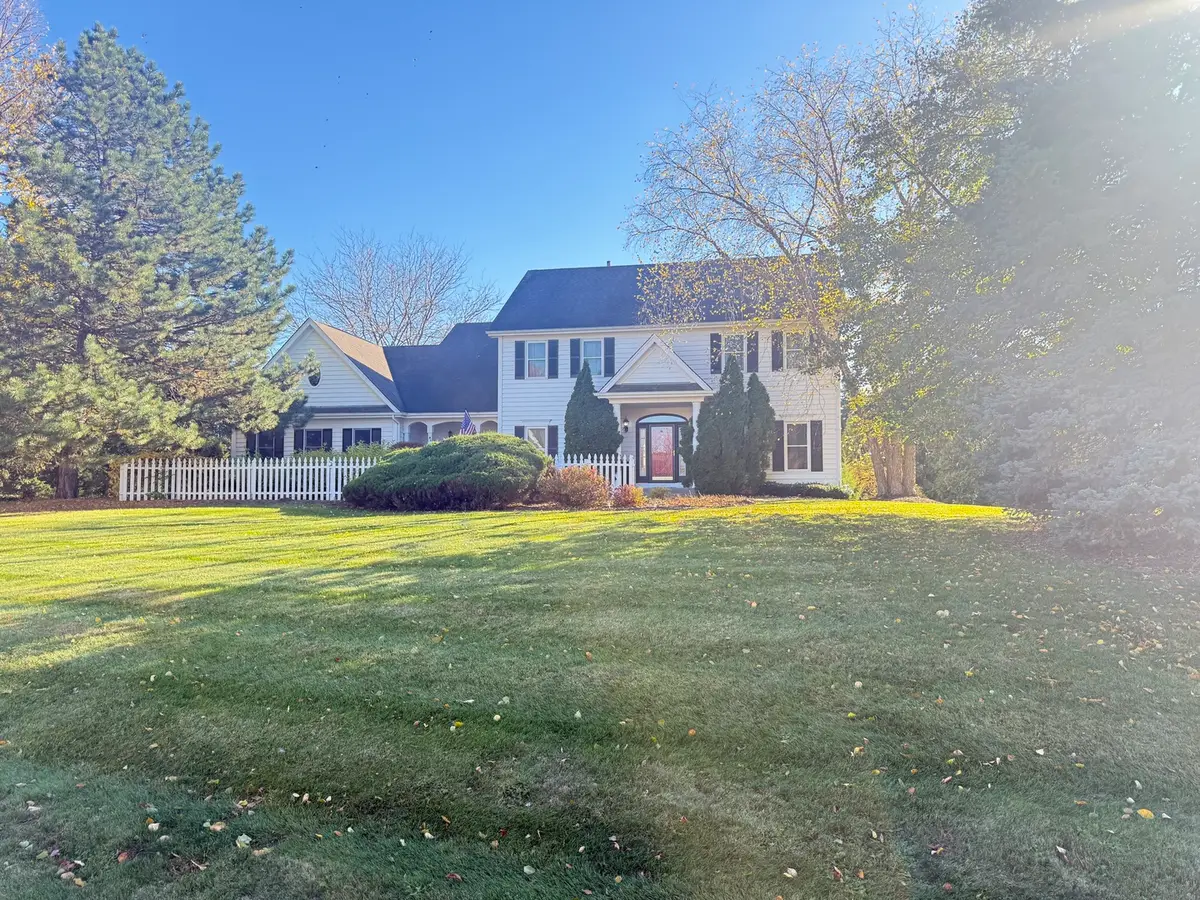 7015 Burning Tree Circle, McHenry, IL 60050 - Image #1