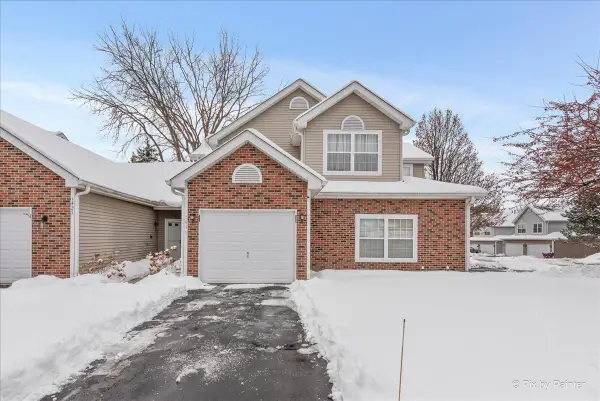 1431 Essex Street, Algonquin, IL 60102