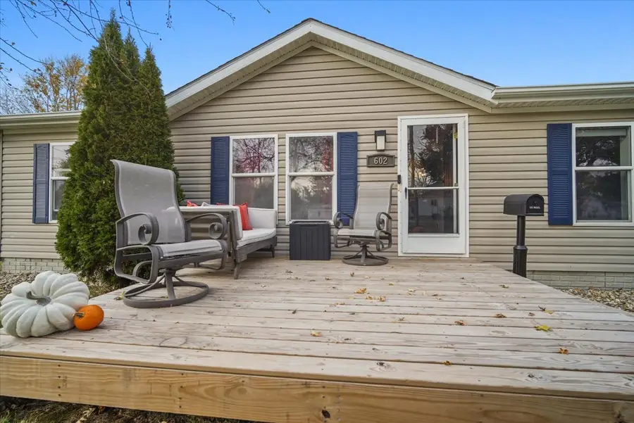 602 W 6th Street, Minonk, IL 61760 - #3