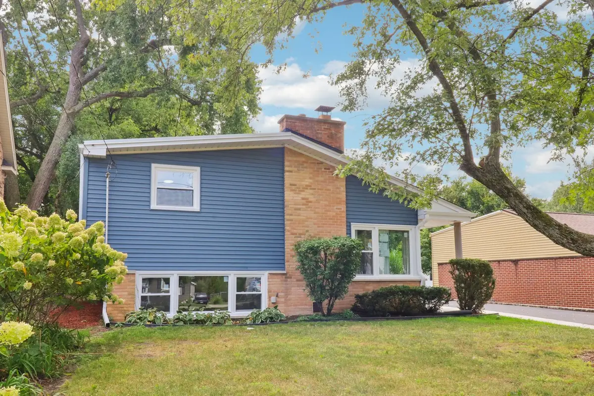 333 Elm Street, Glen Ellyn, IL 60137 - Image #1