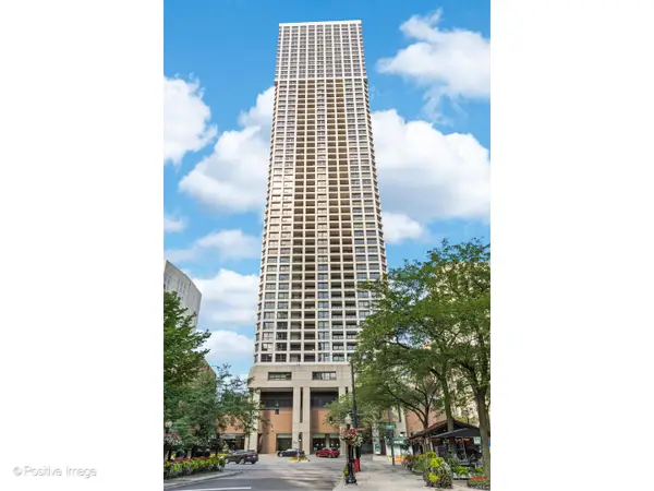 1030 N State Street #21K, Chicago, IL 60610