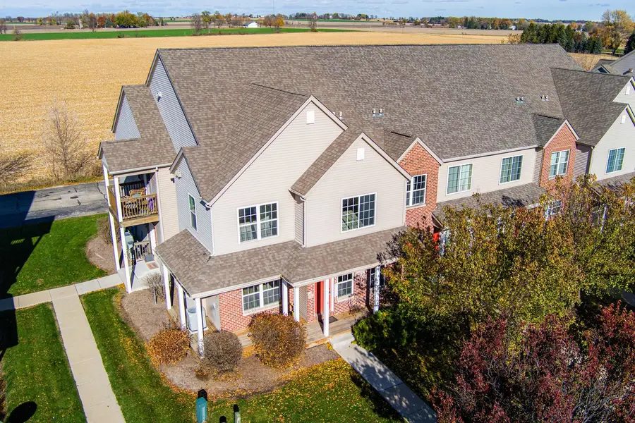 639 Stonegate Drive, Sycamore, IL 60178 - Image #3