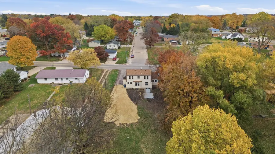 1127 4th Avenue, Dixon, IL 61021 - Image #3