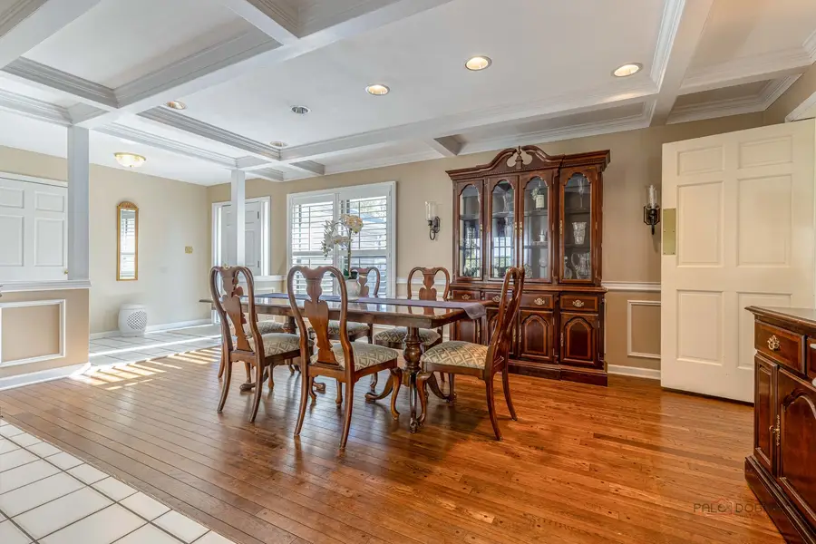 1622 E Greenwood Drive, Mount Prospect, IL 60056 - Image #3