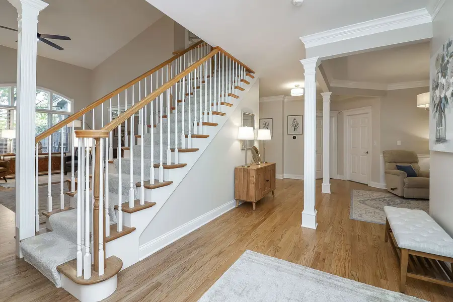 921 Oak Crest Lane, Saint Charles, IL 60175 - Image #3