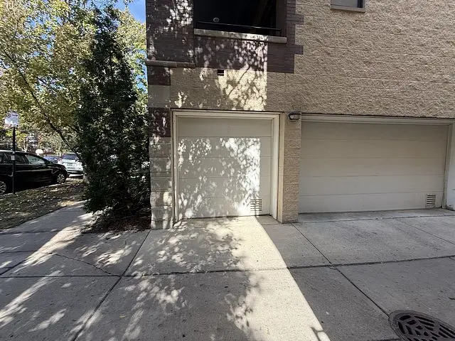 2835 N Lakewood Avenue #P10P19, Chicago, IL 60657 - Image #3