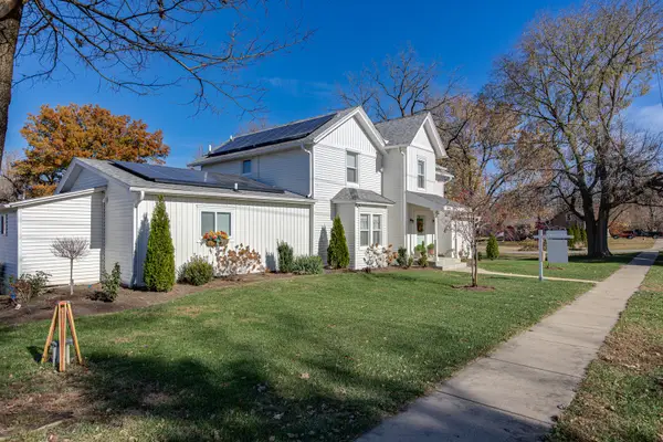 11 Bristol Ridge Road, Bristol, IL 60512