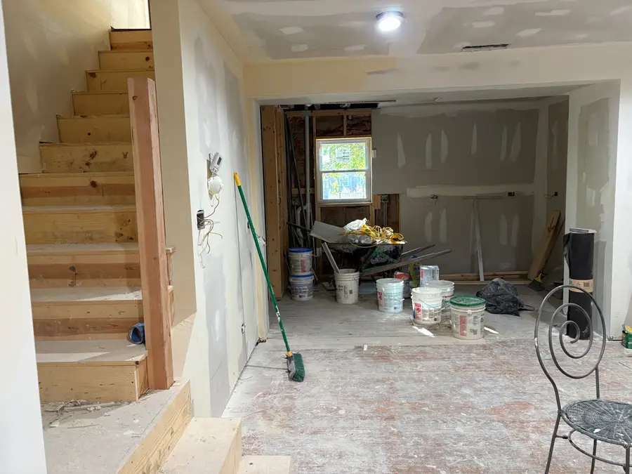 735 E 105th Street, Chicago, IL 60628 - Image #2