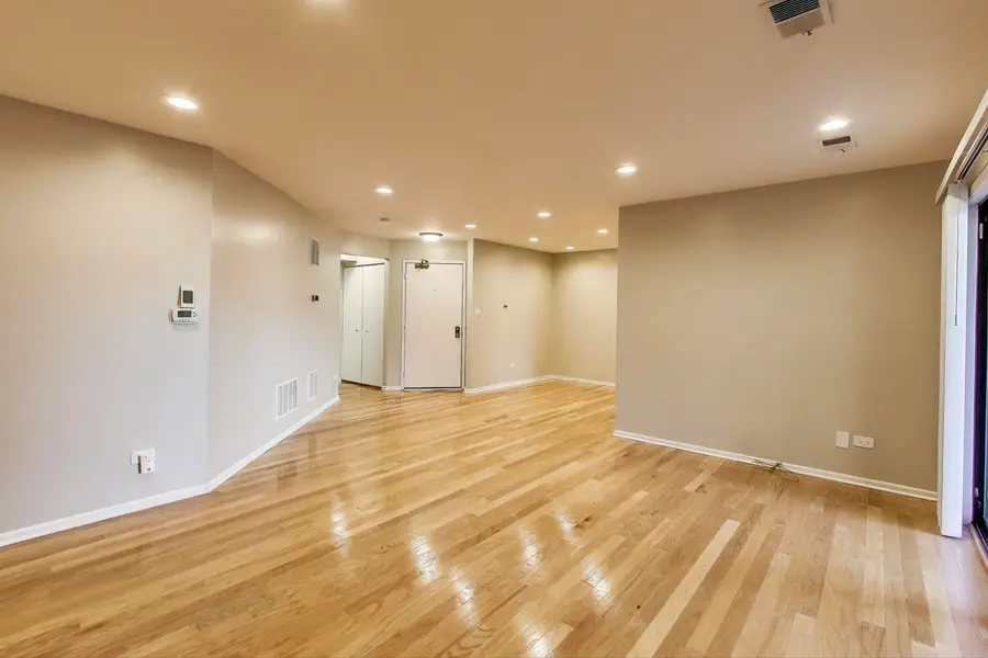 1640 W Partridge Lane #7, Arlington Heights, IL 60004 - Image #3