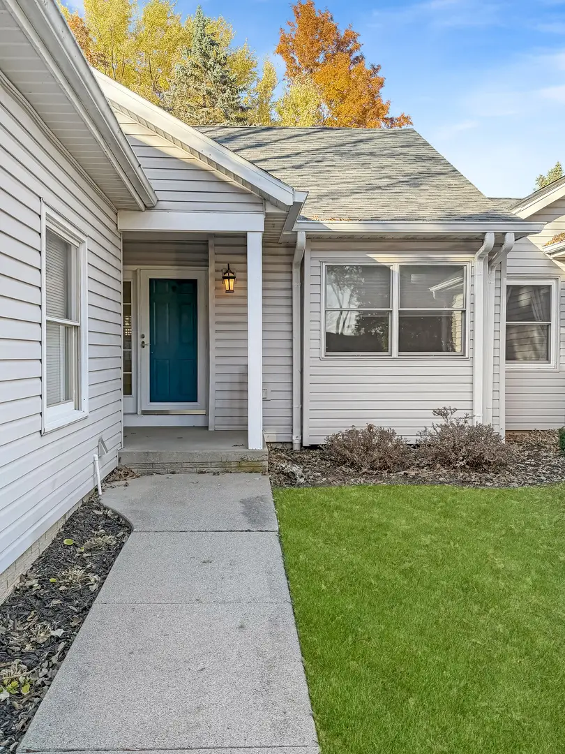 3445 Daren Drive #3445, Freeport, IL 61032 - Image #1