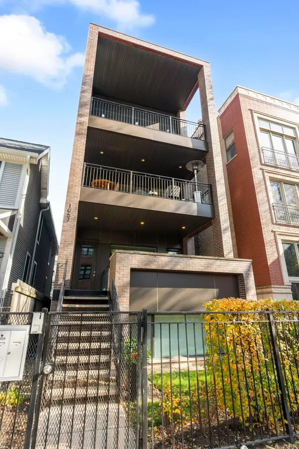 1057 N Wood Street #1, Chicago, IL 60622