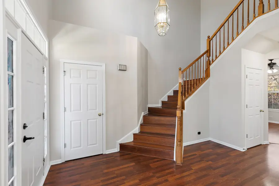 54 Meadows Drive, Gilberts, IL 60136 - Image #2