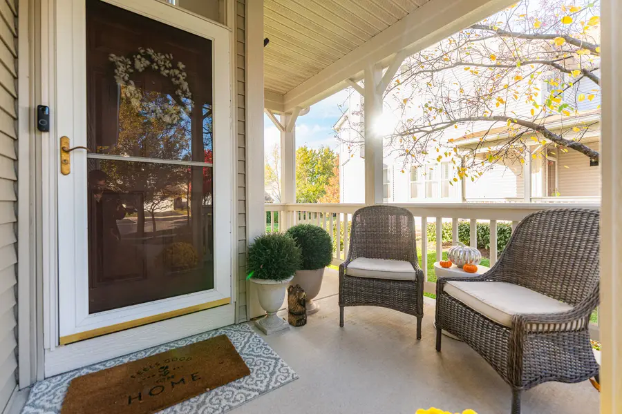 3024 Langston Circle, Saint Charles, IL 60175 - Image #2