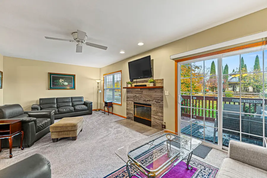 615 Kresswood Drive #615, McHenry, IL 60050 - Image #3