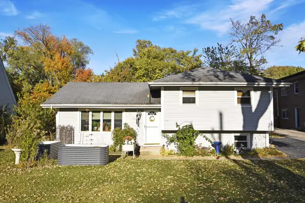 916 Lacey Avenue, Lisle, IL 60532