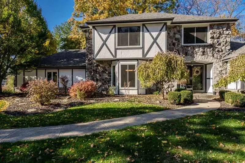 11948 Southgate Road, Roscoe, IL 61073 - Image #2