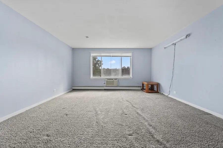 1475 Rebecca Drive #217, Hoffman Estates, IL 60169 - Image #3