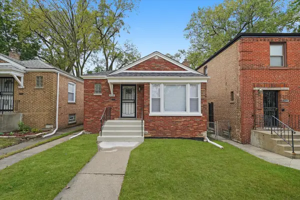 9728 S Greenwood Avenue, Chicago, IL 60628