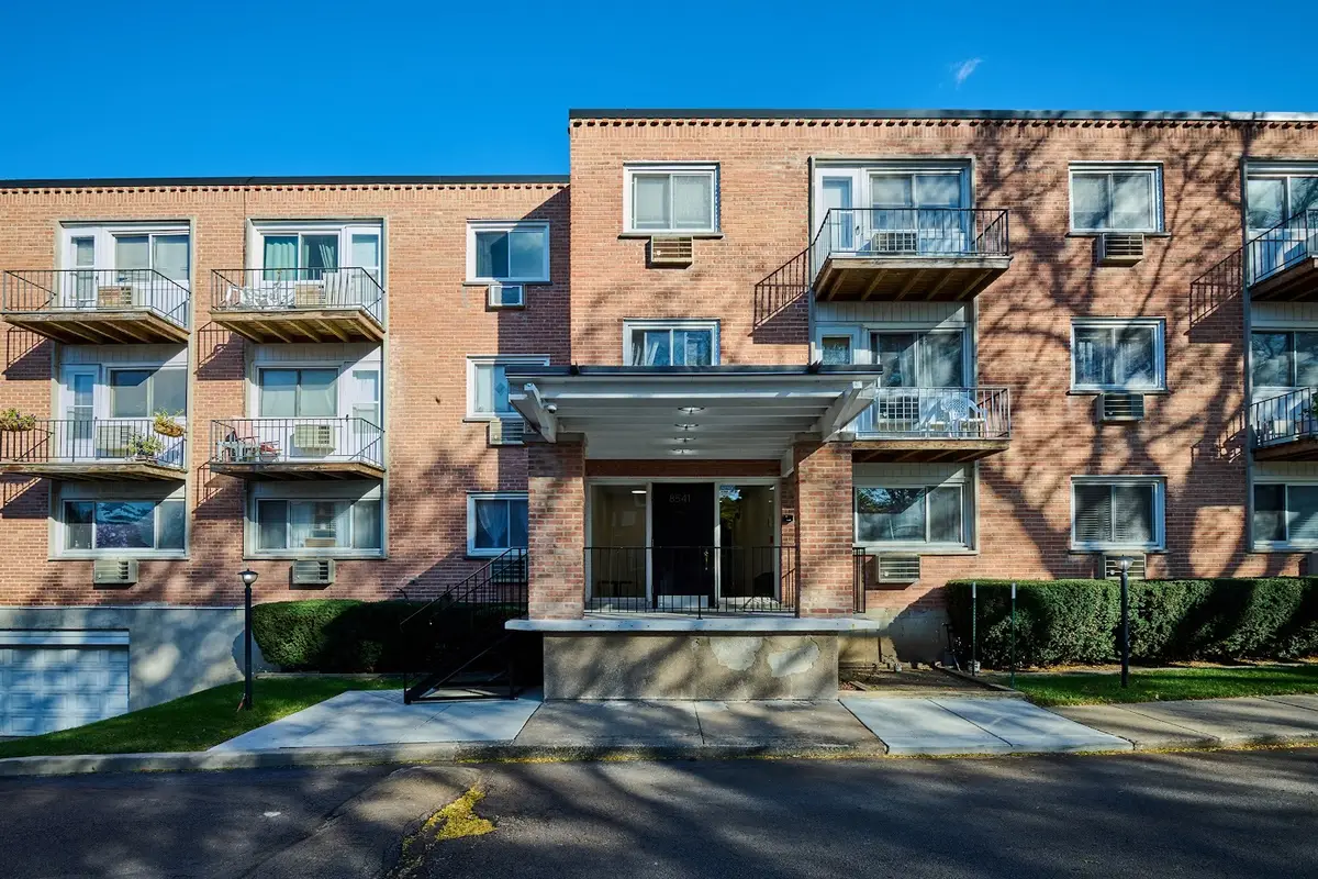 8541 Lotus Avenue #712, Skokie, IL 60077 - Image #1