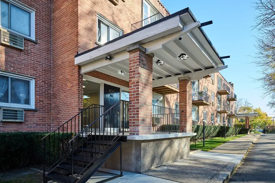 8541 Lotus Avenue #712, Skokie, IL 60077 - Image #2