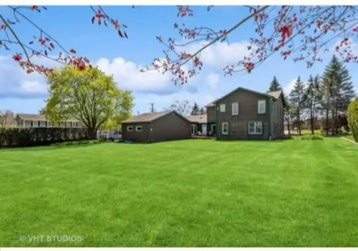 19738 W Martin Drive, Mundelein, IL 60060 - Image #1