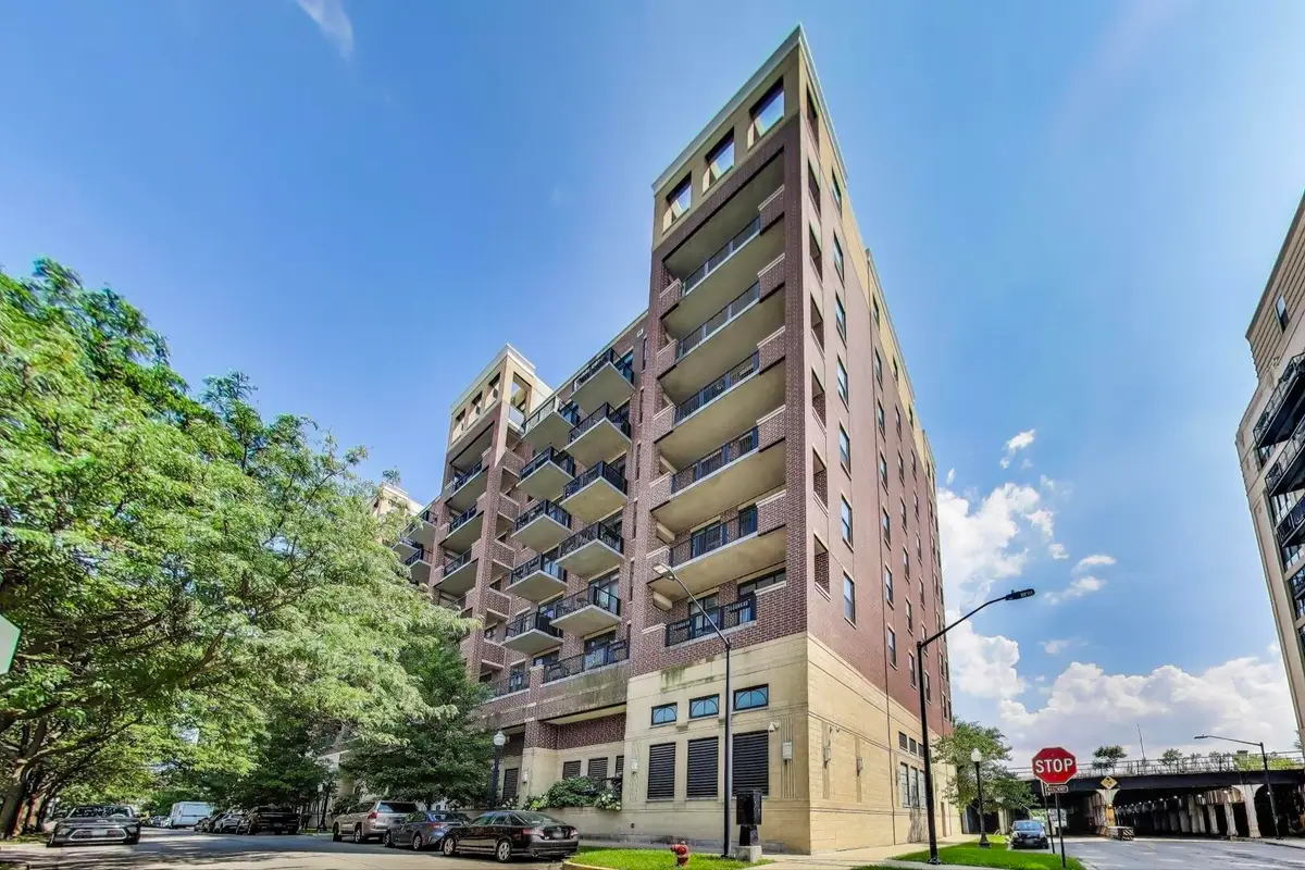 833 W 15th Place #606W, Chicago, IL 60608 - Image #1