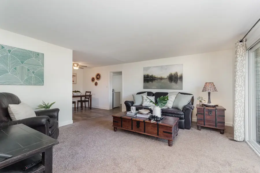 314 Covehill Court #314, Schaumburg, IL 60194 - Image #2