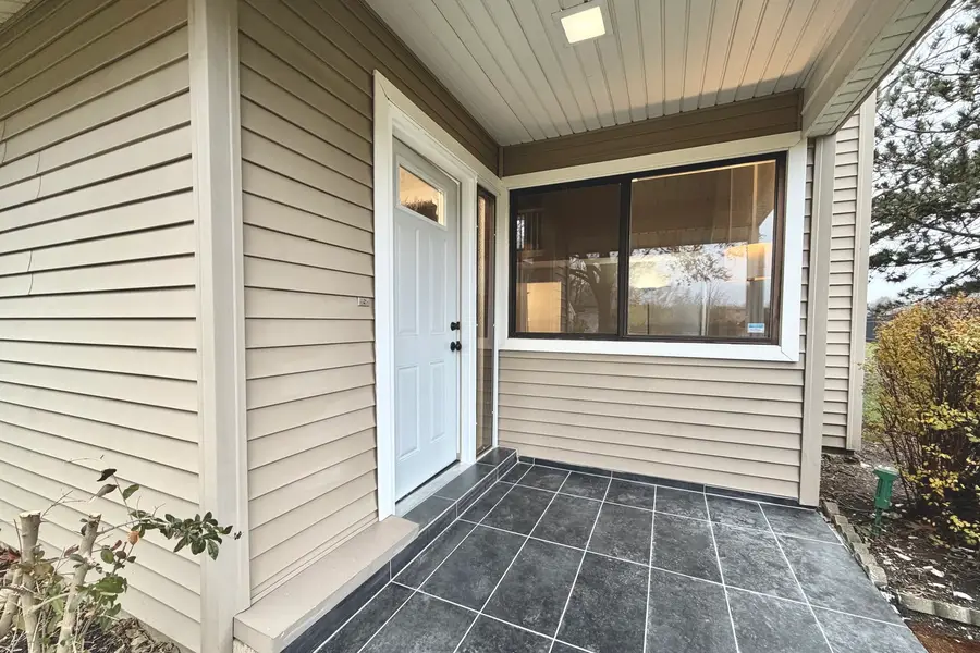 Address Withheld By Seller, Palatine, IL 60074 - Image #3