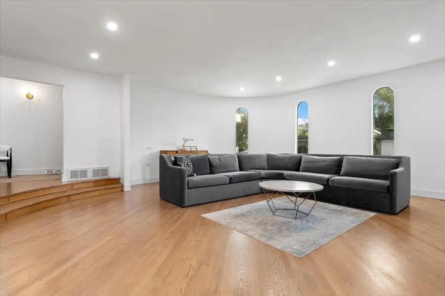 515 Karey Court, Wilmette, IL 60091 - Image #3