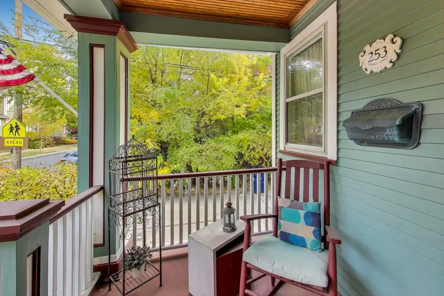 253 Ontario Street, Oak Park, IL 60302 - Image #3
