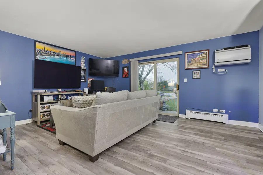 2415 N Kennicott Drive #1D, Arlington Heights, IL 60004 - Image #3