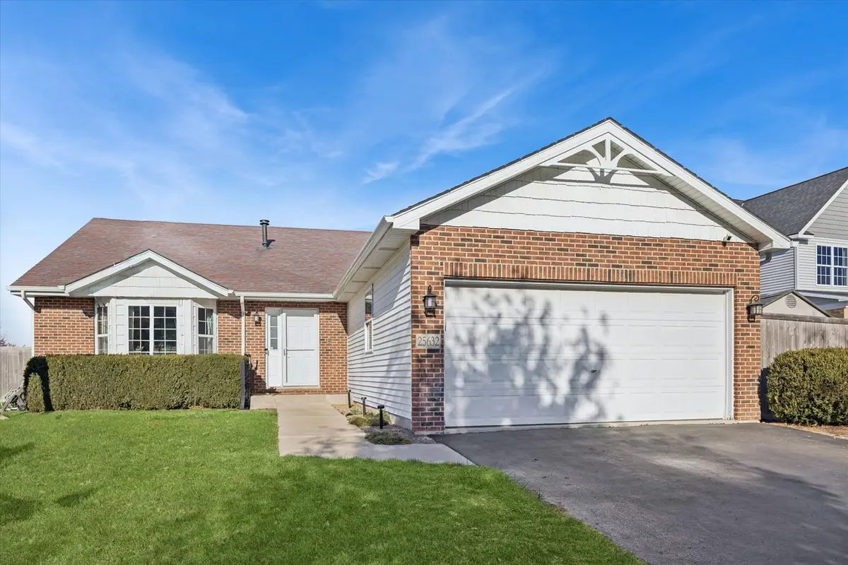 25632 S Fieldstone Court, Channahon, IL 60410 - Image #1