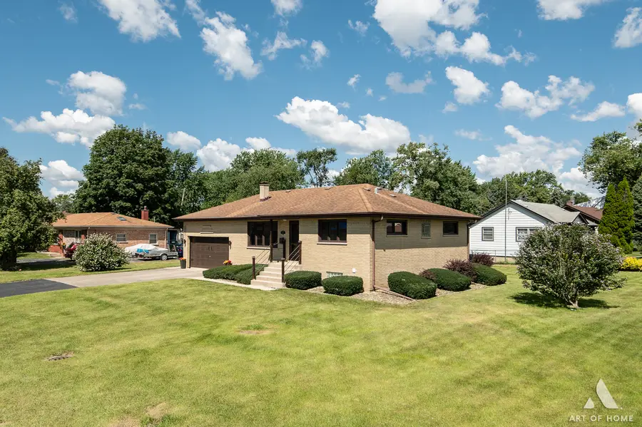 6710 W 115th Street, Worth, IL 60482 - Image #2