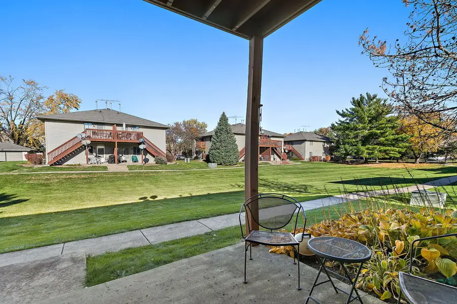 480 Westwood Court #C, Crystal Lake, IL 60014 - Image #2