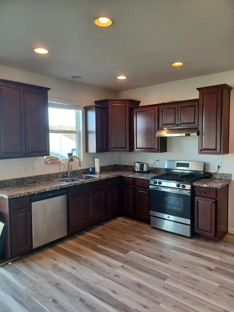 651 Olive Lane, Hampshire, IL 60140 - Image #2