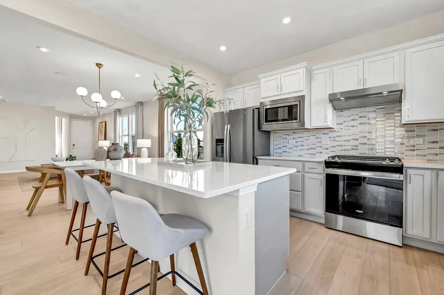 3372 Fulshear Circle, Aurora, IL 60503 - Image #2